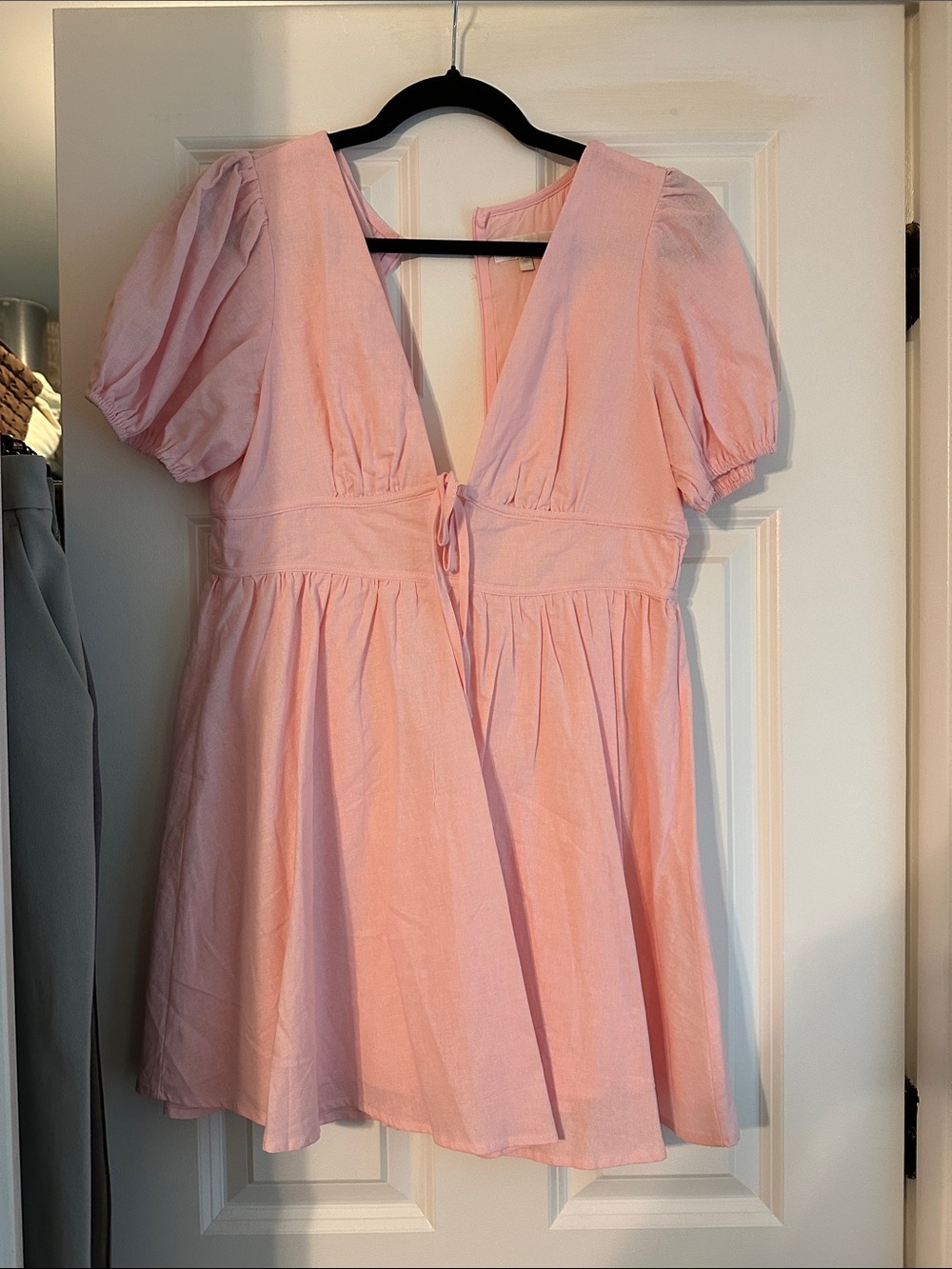 Blush Pink V-Neck Short Puff Sleeve Tunic Top